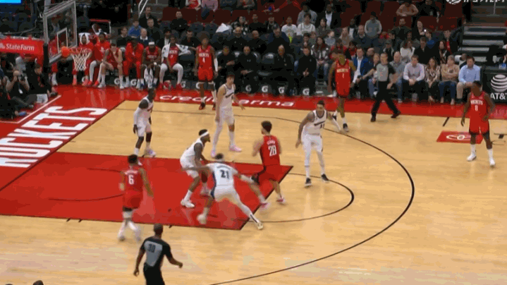  奇才库兹马末节15分上演大逆转  