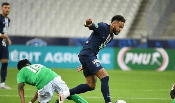  圣保利客场顽强逼平豪门，保级形势再现生机  